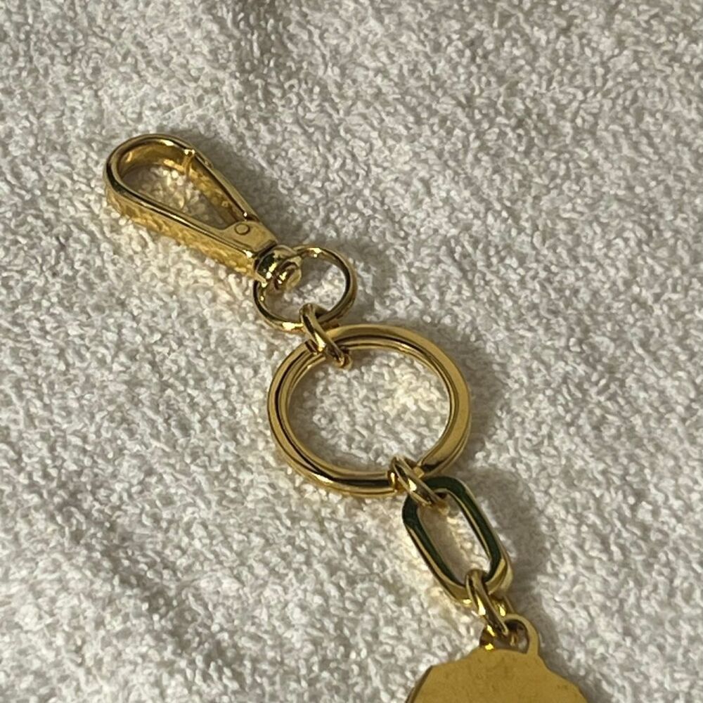 Tory Burch Keychain Womens Pink T Shirt Gold Chain Vintage Tunic Charm Key Fab - Picture 8 of 13